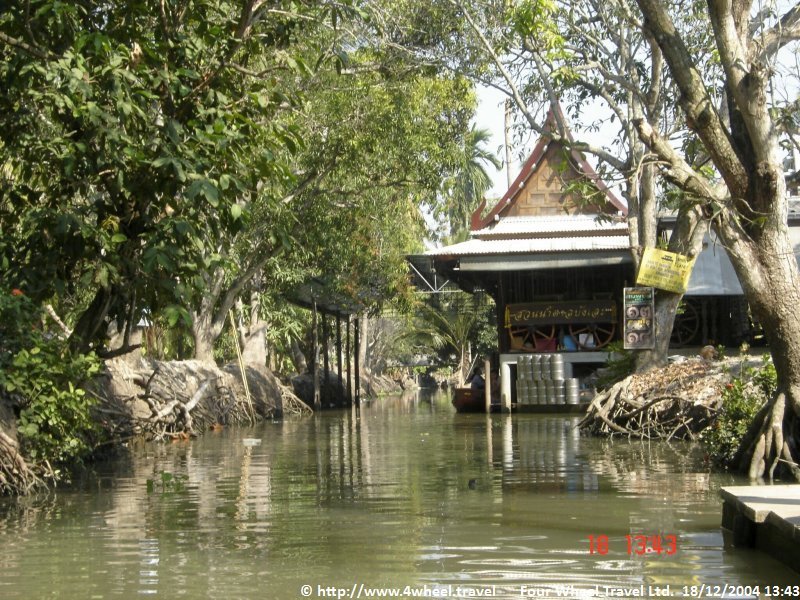 4x4Reisen Expedition, Expeditionstourismus, 1 Tag Tagesprogramm Bangkoks Wasserwege , 4x4 Offroad Adventure Gel&auml;ndewagenreisen und Gel&auml;ndewagentouren in S&uuml;dostasien, Abenteuer in Asien, Thailand, Laos, Kambodscha f&uuml;r Selbstfaher von Berlin nach Bangkok 1768875856  4x4 Thailand 4x4 S&uuml;dostasien 4x4 Indochina 4x4 Laos 4x4 Kambodscha 4x4 Myanmar 