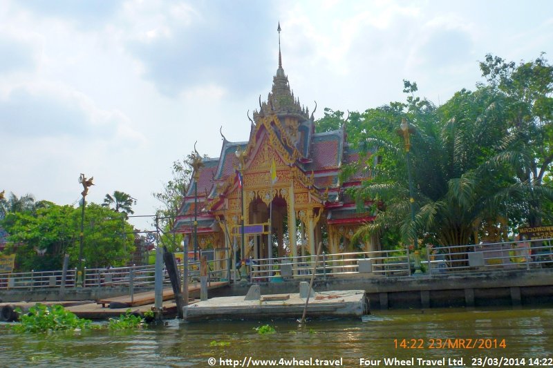 4x4Reisen Expedition, Expeditionstourismus, 1 Tag Tagesprogramm Bangkoks Spaziergang durch Bangkoks Altstadt , 4x4 Offroad Adventure Geländewagenreisen und Geländewagentouren in Südostasien, Abenteuer in Asien, Thailand, Laos, Kambodscha für Selbstfaher von Berlin nach Bangkok 1756944013  4x4 Thailand 4x4 Südostasien 4x4 Indochina 4x4 Laos 4x4 Kambodscha 4x4 Myanmar 
