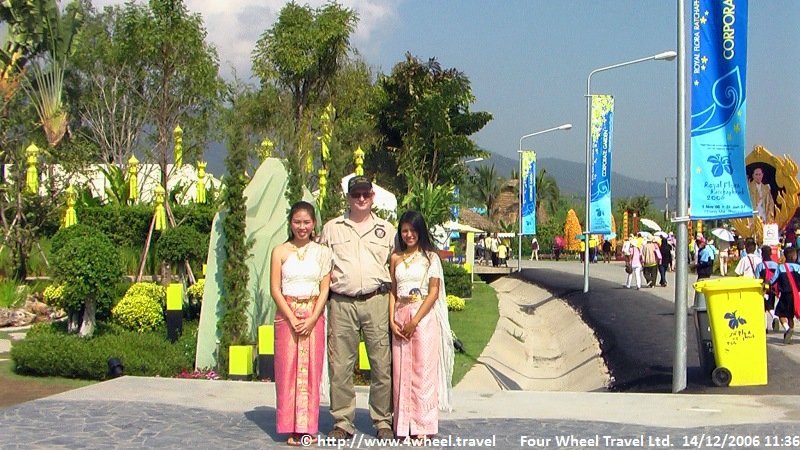 4x4Reisen Expedition, Expeditionstourismus, FAMILIENTOUR Entspannung, Spass und ein Hauch von Abenteuer fuer die ganze Familie , 4x4 Offroad Adventure Geländewagenreisen und Geländewagentouren in Südostasien, Abenteuer in Asien, Thailand, Laos, Kambodscha für Selbstfaher von Berlin nach Bangkok 1756696521  4x4 Thailand 4x4 Südostasien 4x4 Indochina 4x4 Laos 4x4 Kambodscha 4x4 Myanmar 