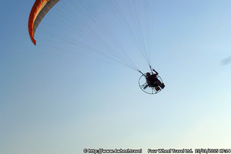 4x4Reisen Expedition, Expeditionstourismus, Fliegen Sie mit Ihren Gleitschirm mit Paramotor in Suedostasien , 4x4 Offroad Adventure Geländewagenreisen und Geländewagentouren in Südostasien, Abenteuer in Asien, Thailand, Laos, Kambodscha für Selbstfaher von Berlin nach Bangkok 1764964996  4x4 Thailand 4x4 Südostasien 4x4 Indochina 4x4 Laos 4x4 Kambodscha 4x4 Myanmar 