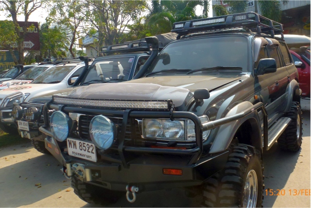 4x4Reisen Expedition, Expeditionstourismus, Mietgelaendewagen 4x4 PickUp oder 4x4 Luxusgelaendefahrzeug mit Hoeherlegung und Gelaendebereifung sowie Gelaendeuntersetzung , 4x4 Offroad Adventure Gel&auml;ndewagenreisen und Gel&auml;ndewagentouren in S&uuml;dostasien, Abenteuer in Asien, Thailand, Laos, Kambodscha f&uuml;r Selbstfaher von Berlin nach Bangkok 1768079241  4x4 Thailand 4x4 S&uuml;dostasien 4x4 Indochina 4x4 Laos 4x4 Kambodscha 4x4 Myanmar 