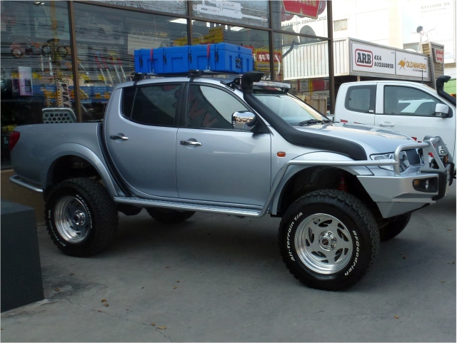 4x4Reisen Expedition, Expeditionstourismus, Mietgelaendewagen 4x4 PickUp oder 4x4 Luxusgelaendefahrzeug mit Hoeherlegung und Gelaendebereifung sowie Gelaendeuntersetzung ab Bangkok Thailand , 4x4 Offroad Adventure Geländewagenreisen und Geländewagentouren in Südostasien, Abenteuer in Asien, Thailand, Laos, Kambodscha für Selbstfaher von Berlin nach Bangkok 1756705316  4x4 Thailand 4x4 Südostasien 4x4 Indochina 4x4 Laos 4x4 Kambodscha 4x4 Myanmar 