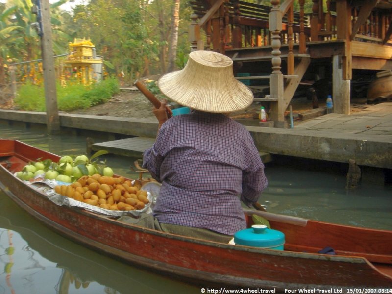 4x4Reisen Expedition, Expeditionstourismus, Buddhistisches Thailand entdecken Sie in einer 7 taegige Jeep Safari durch Nordthailand dessen buddhistische Kultur Autorundreisen Suedostasien , 4x4 Offroad Adventure Geländewagenreisen und Geländewagentouren in Südostasien, Abenteuer in Asien, Thailand, Laos, Kambodscha für Selbstfaher von Berlin nach Bangkok 1756696695  Mekong Issan Isan Isaan Reisen Jeep Safari Erwan Reisen Luxus Reisen Privat Reisen 4x4 Reisen Four Wheel Travel  Uwe Richter