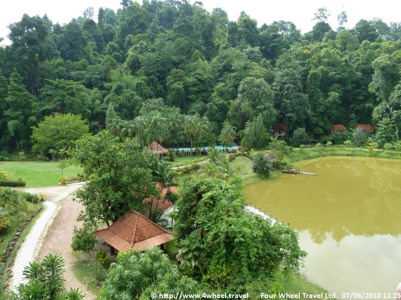 4x4Reisen Expedition, Expeditionstourismus, Nordthailand Kaleidoskop I eine Jeep Safari in 8 Tagen die ein bunten Querschnitt von Thailand zeigt Autorundreisen Suedostasien , 4x4 Offroad Adventure Geländewagenreisen und Geländewagentouren in Südostasien, Abenteuer in Asien, Thailand, Laos, Kambodscha für Selbstfaher von Berlin nach Bangkok 1756954134  Mekong Issan Isan Isaan Reisen Jeep Safari Erwan Reisen Luxus Reisen Privat Reisen 4x4 Reisen Four Wheel Travel  Uwe Richter