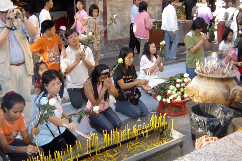 4x4Reisen Expedition, Expeditionstourismus, Nordthailand Kaleidoskop I eine Jeep Safari in 8 Tagen die ein bunten Querschnitt von Thailand zeigt Autorundreisen Suedostasien , 4x4 Offroad Adventure Geländewagenreisen und Geländewagentouren in Südostasien, Abenteuer in Asien, Thailand, Laos, Kambodscha für Selbstfaher von Berlin nach Bangkok 1756954134  Mekong Issan Isan Isaan Reisen Jeep Safari Erwan Reisen Luxus Reisen Privat Reisen 4x4 Reisen Four Wheel Travel  Uwe Richter