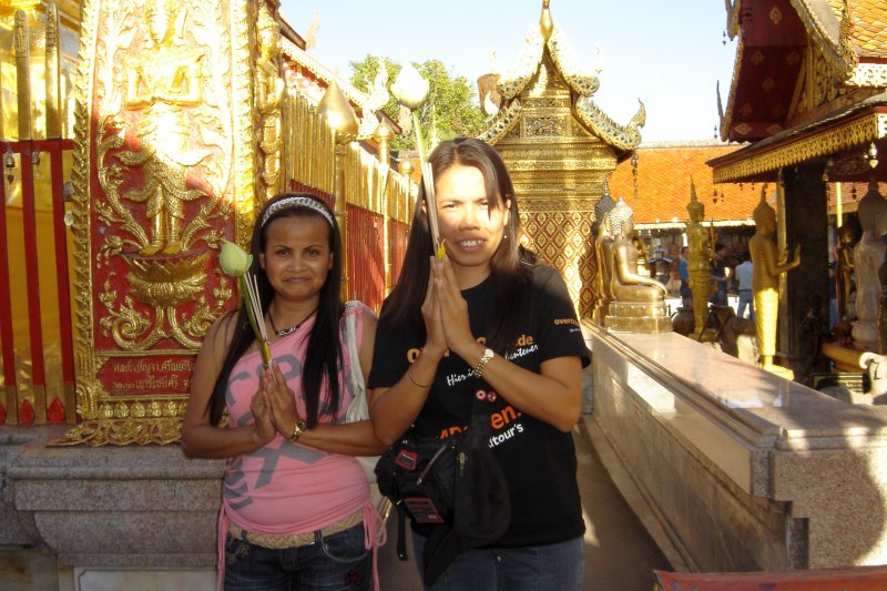 4x4Reisen Expedition, Expeditionstourismus, Nordthailand Kaleidoskop I eine Jeep Safari in 8 Tagen die ein bunten Querschnitt von Thailand zeigt , 4x4 Offroad Adventure Geländewagenreisen und Geländewagentouren in Südostasien, Abenteuer in Asien, Thailand, Laos, Kambodscha für Selbstfaher von Berlin nach Bangkok 1764965417  Mekong Issan Isan Isaan Reisen Jeep Safari Erwan Reisen Luxus Reisen Privat Reisen 4x4 Reisen Four Wheel Travel  Uwe Richter