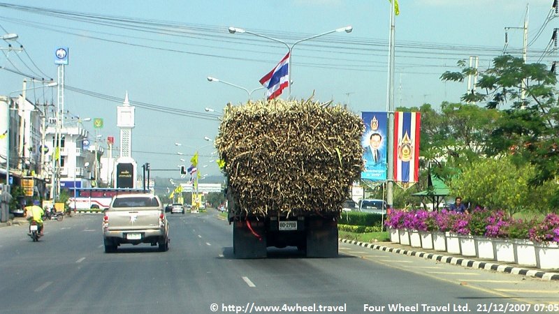 4x4Reisen Expedition, Expeditionstourismus, Das Goldene Dreieck eine 14 Tag private Jeep Safari in den Norden von Thailand Autorundreisen Suedostasien , 4x4 Offroad Adventure Geländewagenreisen und Geländewagentouren in Südostasien, Abenteuer in Asien, Thailand, Laos, Kambodscha für Selbstfaher von Berlin nach Bangkok 1756696516  Mekong Issan Isan Isaan Reisen Jeep Safari Erwan Reisen Luxus Reisen Privat Reisen 4x4 Reisen Four Wheel Travel  Uwe Richter