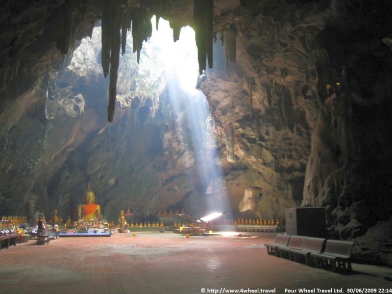 4x4Reisen Expedition, Expeditionstourismus, Das Goldene Dreieck eine 14 Tag private Jeep Safari in den Norden von Thailand Autorundreisen Suedostasien , 4x4 Offroad Adventure Geländewagenreisen und Geländewagentouren in Südostasien, Abenteuer in Asien, Thailand, Laos, Kambodscha für Selbstfaher von Berlin nach Bangkok 1756696516  Mekong Issan Isan Isaan Reisen Jeep Safari Erwan Reisen Luxus Reisen Privat Reisen 4x4 Reisen Four Wheel Travel  Uwe Richter
