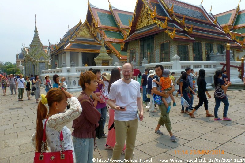 4x4Reisen Expedition, Expeditionstourismus, Sawasdee in Thailand 14 taegige Jeep Safari in den Erawan Nationalpark , 4x4 Offroad Adventure Geländewagenreisen und Geländewagentouren in Südostasien, Abenteuer in Asien, Thailand, Laos, Kambodscha für Selbstfaher von Berlin nach Bangkok 1756705321  Mekong Issan Isan Isaan Reisen Jeep Safari Erwan Reisen Luxus Reisen Privat Reisen 4x4 Reisen Four Wheel Travel  Uwe Richter