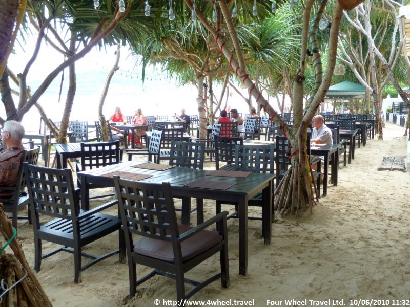 4x4Reisen Expedition, Expeditionstourismus, Sawasdee in Thailand 14 taegige Jeep Safari in den Erawan Nationalpark , 4x4 Offroad Adventure Geländewagenreisen und Geländewagentouren in Südostasien, Abenteuer in Asien, Thailand, Laos, Kambodscha für Selbstfaher von Berlin nach Bangkok 1764961229  Mekong Issan Isan Isaan Reisen Jeep Safari Erwan Reisen Luxus Reisen Privat Reisen 4x4 Reisen Four Wheel Travel  Uwe Richter