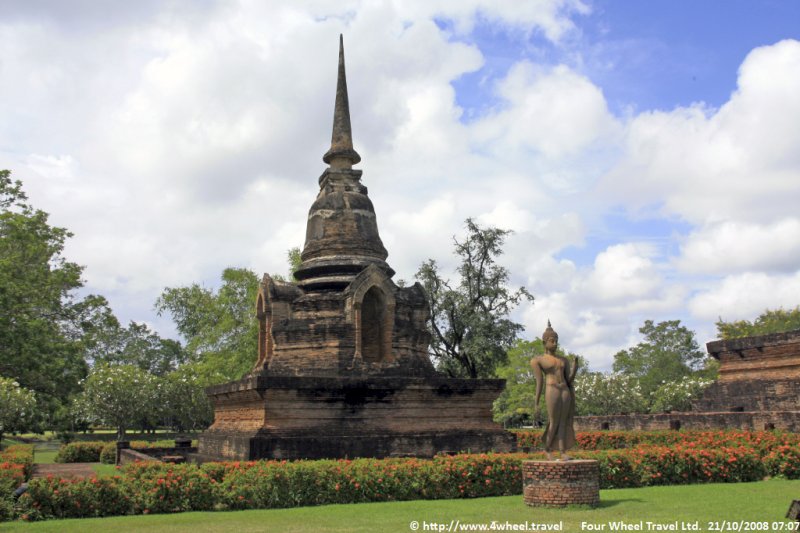 4x4Reisen Expedition, Expeditionstourismus, Thailand De Luxe 21 taegige Expedition Jeep Safari Autorundreisen Suedostasien , 4x4 Offroad Adventure Geländewagenreisen und Geländewagentouren in Südostasien, Abenteuer in Asien, Thailand, Laos, Kambodscha für Selbstfaher von Berlin nach Bangkok 1756696896  Mekong Issan Isan Isaan Reisen Jeep Safari Erwan Reisen Luxus Reisen Privat Reisen 4x4 Reisen Four Wheel Travel  Uwe Richter