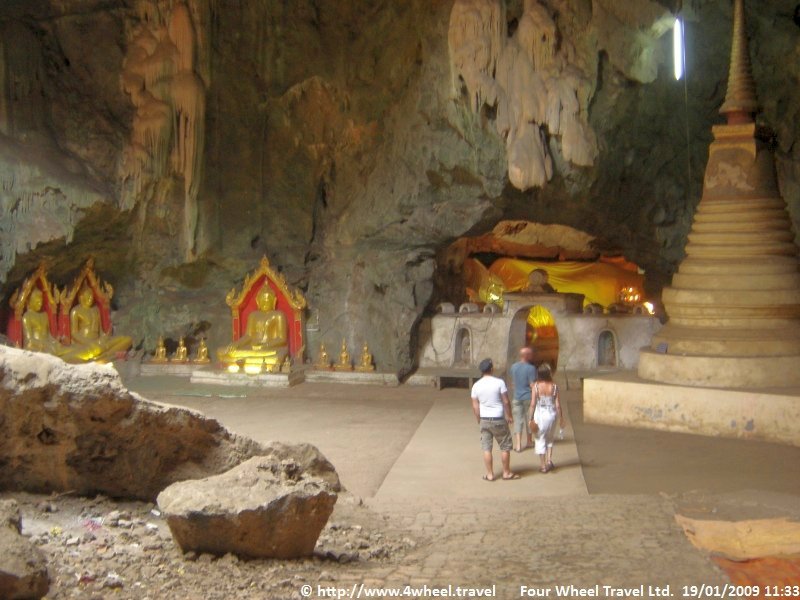 4x4Reisen Expedition, Expeditionstourismus, 4x4 Campingtour fuer Selbstfahrer in den Sueden von Thailand Autorundreisen Suedostasien , 4x4 Offroad Adventure Geländewagenreisen und Geländewagentouren in Südostasien, Abenteuer in Asien, Thailand, Laos, Kambodscha für Selbstfaher von Berlin nach Bangkok 1756696680  4x4 Thailand 4x4 Südostasien 4x4 Indochina 4x4 Laos 4x4 Kambodscha 4x4 Myanmar 