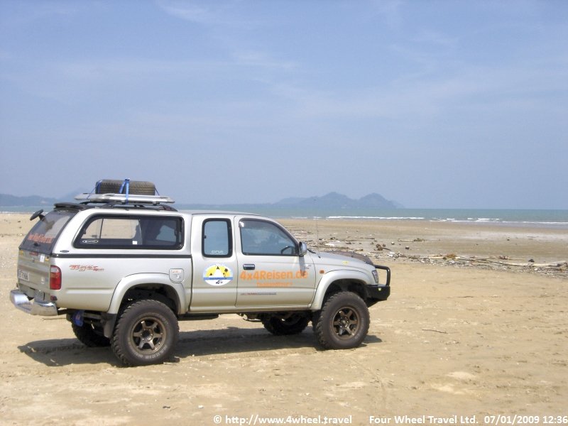 4x4Reisen Expedition, Expeditionstourismus, 4x4 Campingtour fuer Selbstfahrer in den Sueden von Thailand Autorundreisen Suedostasien , 4x4 Offroad Adventure Geländewagenreisen und Geländewagentouren in Südostasien, Abenteuer in Asien, Thailand, Laos, Kambodscha für Selbstfaher von Berlin nach Bangkok 1756696680  4x4 Thailand 4x4 Südostasien 4x4 Indochina 4x4 Laos 4x4 Kambodscha 4x4 Myanmar 