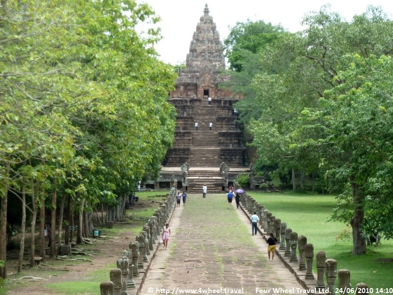 4x4Reisen Expedition, Expeditionstourismus, Jeep Safari entlang am Mekong River bis nach Nong Khai Autorundreisen Suedostasien , 4x4 Offroad Adventure Geländewagenreisen und Geländewagentouren in Südostasien, Abenteuer in Asien, Thailand, Laos, Kambodscha für Selbstfaher von Berlin nach Bangkok 1756696646  Mekong Issan Isan Isaan Reisen Jeep Safari Erwan Reisen Luxus Reisen Privat Reisen 4x4 Reisen Four Wheel Travel  Uwe Richter