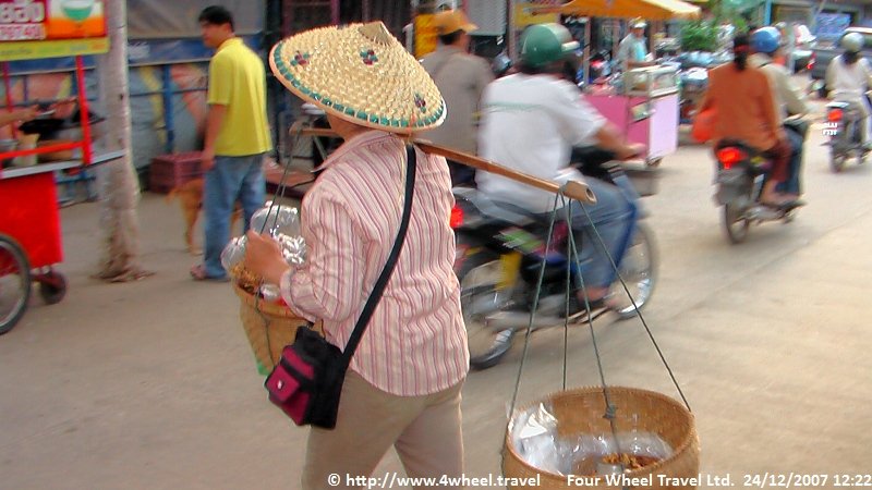 4x4Reisen Expedition, Expeditionstourismus, Jeep Safari entlang am Mekong River bis nach Nong Khai Autorundreisen Suedostasien , 4x4 Offroad Adventure Geländewagenreisen und Geländewagentouren in Südostasien, Abenteuer in Asien, Thailand, Laos, Kambodscha für Selbstfaher von Berlin nach Bangkok 1756696646  Mekong Issan Isan Isaan Reisen Jeep Safari Erwan Reisen Luxus Reisen Privat Reisen 4x4 Reisen Four Wheel Travel  Uwe Richter