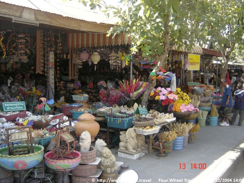 4x4Reisen Expedition, Expeditionstourismus, Jeep Safari entlang am Mekong River bis nach Nong Khai Autorundreisen Suedostasien , 4x4 Offroad Adventure Geländewagenreisen und Geländewagentouren in Südostasien, Abenteuer in Asien, Thailand, Laos, Kambodscha für Selbstfaher von Berlin nach Bangkok 1756696646  Mekong Issan Isan Isaan Reisen Jeep Safari Erwan Reisen Luxus Reisen Privat Reisen 4x4 Reisen Four Wheel Travel  Uwe Richter