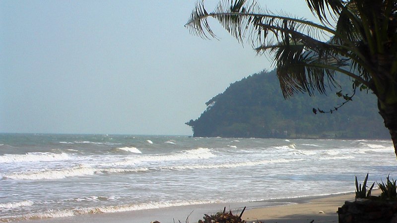 4x4Reisen Expedition, Expeditionstourismus, Tropischer Regenwald und endlose Straende eine Jeep Safari in den Sueden und Westen Thailands Autorundreisen Suedostasien , 4x4 Offroad Adventure Geländewagenreisen und Geländewagentouren in Südostasien, Abenteuer in Asien, Thailand, Laos, Kambodscha für Selbstfaher von Berlin nach Bangkok 1756696636  Mekong Issan Isan Isaan Reisen Jeep Safari Erwan Reisen Luxus Reisen Privat Reisen 4x4 Reisen Four Wheel Travel  Uwe Richter