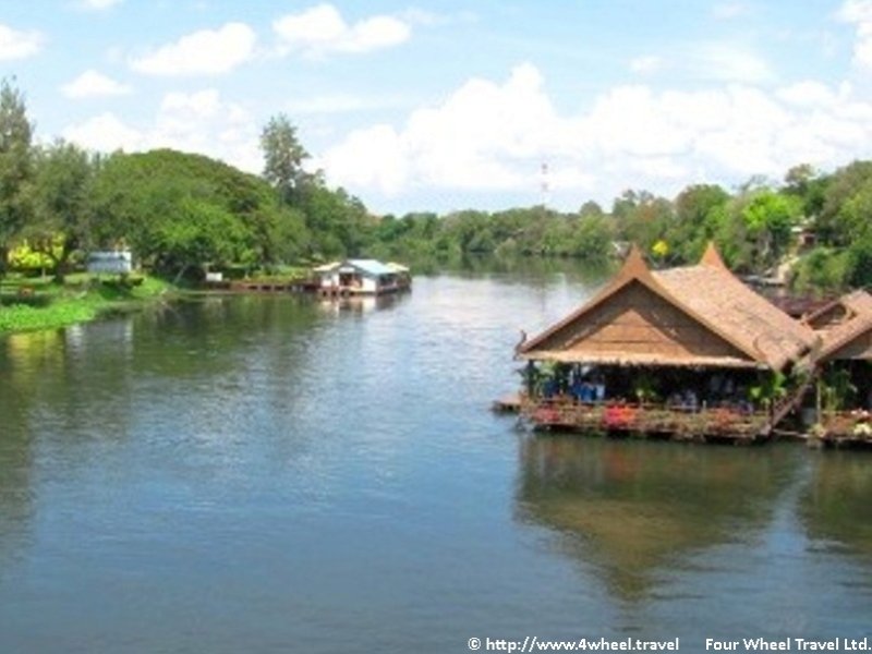 4x4Reisen Expedition, Expeditionstourismus, Tropischer Regenwald und endlose Straende eine Jeep Safari in den Sueden und Westen Thailands , 4x4 Offroad Adventure Geländewagenreisen und Geländewagentouren in Südostasien, Abenteuer in Asien, Thailand, Laos, Kambodscha für Selbstfaher von Berlin nach Bangkok 1756705296  Mekong Issan Isan Isaan Reisen Jeep Safari Erwan Reisen Luxus Reisen Privat Reisen 4x4 Reisen Four Wheel Travel  Uwe Richter
