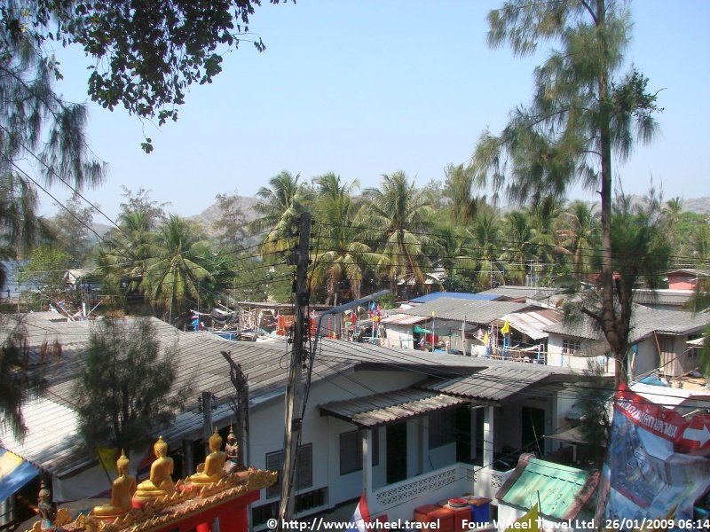 4x4Reisen Expedition, Expeditionstourismus, Tropischer Regenwald und endlose Straende eine Jeep Safari in den Sueden und Westen Thailands Autorundreisen Suedostasien , 4x4 Offroad Adventure Geländewagenreisen und Geländewagentouren in Südostasien, Abenteuer in Asien, Thailand, Laos, Kambodscha für Selbstfaher von Berlin nach Bangkok 1756696636  Mekong Issan Isan Isaan Reisen Jeep Safari Erwan Reisen Luxus Reisen Privat Reisen 4x4 Reisen Four Wheel Travel  Uwe Richter