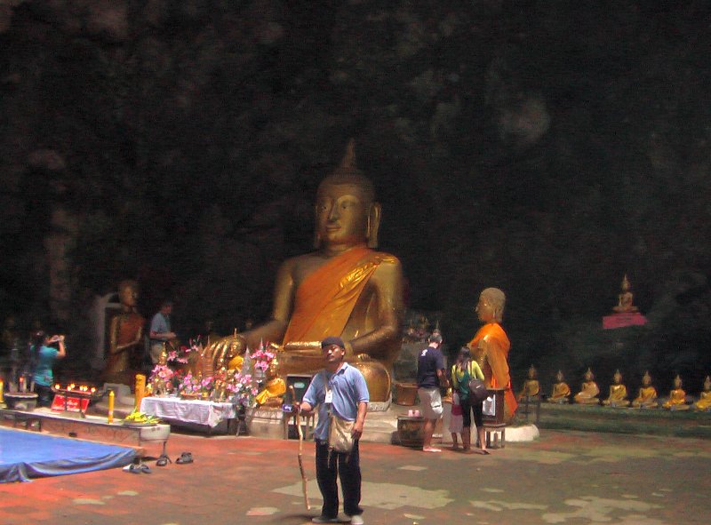 4x4Reisen Expedition, Expeditionstourismus, Tropischer Regenwald und endlose Straende eine Jeep Safari in den Sueden und Westen Thailands Autorundreisen Suedostasien , 4x4 Offroad Adventure Gel&auml;ndewagenreisen und Gel&auml;ndewagentouren in S&uuml;dostasien, Abenteuer in Asien, Thailand, Laos, Kambodscha f&uuml;r Selbstfaher von Berlin nach Bangkok 1768869364  Mekong Issan Isan Isaan Reisen Jeep Safari Erwan Reisen Luxus Reisen Privat Reisen 4x4 Reisen Four Wheel Travel  Uwe Richter