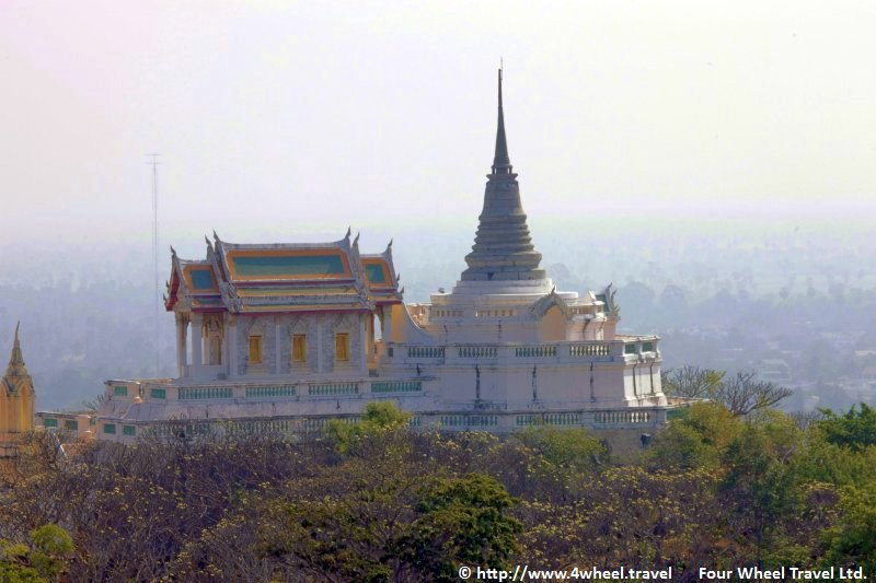 4x4Reisen Expedition, Expeditionstourismus, Tropischer Regenwald und endlose Straende eine Jeep Safari in den Sueden und Westen Thailands Autorundreisen Suedostasien , 4x4 Offroad Adventure Geländewagenreisen und Geländewagentouren in Südostasien, Abenteuer in Asien, Thailand, Laos, Kambodscha für Selbstfaher von Berlin nach Bangkok 1764961282  Mekong Issan Isan Isaan Reisen Jeep Safari Erwan Reisen Luxus Reisen Privat Reisen 4x4 Reisen Four Wheel Travel  Uwe Richter