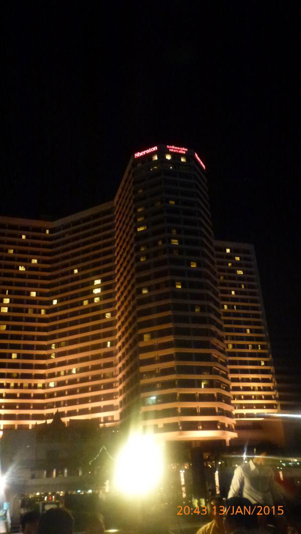 4x4Reisen Expedition, Expeditionstourismus, Gratis Kennenlernpaket Bangkokstadtbesichtigung Tempel Koenigspalast Klong Fahrt Abenddinner auf ein Luxusschiff , 4x4 Offroad Adventure Geländewagenreisen und Geländewagentouren in Südostasien, Abenteuer in Asien, Thailand, Laos, Kambodscha für Selbstfaher von Berlin nach Bangkok 1764970612  gratis kostenlos Bangkok umsonst