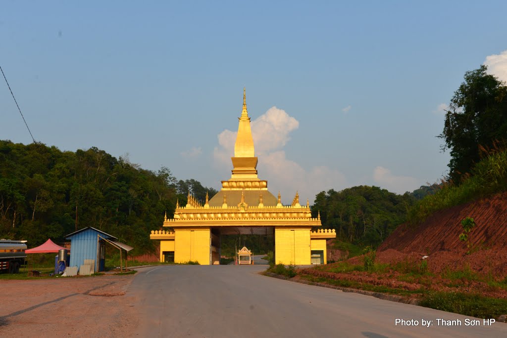 4x4Reisen Expedition, Expeditionstourismus, 12 taegige grosse Thailand Laos bis China Expedition Jeep Safari Auto Rundreise 2600 km lang und bis zu 1700 m hoch in Nationalparks von Thailand und Laos Autorundreisen Suedostasien , 4x4 Offroad Adventure Geländewagenreisen und Geländewagentouren in Südostasien, Abenteuer in Asien, Thailand, Laos, Kambodscha für Selbstfaher von Berlin nach Bangkok 1756696705  4x4 Thailand 4x4 Südostasien 4x4 Indochina 4x4 Laos 4x4 Kambodscha 4x4 Myanmar 
