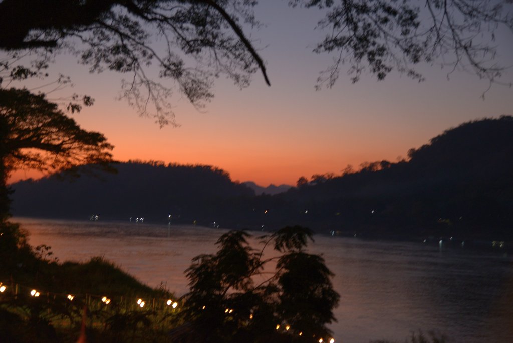 4x4Reisen Expedition, Expeditionstourismus, 12 taegige grosse Thailand Laos bis China Expedition Jeep Safari Auto Rundreise 2600 km lang und bis zu 1700 m hoch in Nationalparks von Thailand und Laos , 4x4 Offroad Adventure Geländewagenreisen und Geländewagentouren in Südostasien, Abenteuer in Asien, Thailand, Laos, Kambodscha für Selbstfaher von Berlin nach Bangkok 1756696631  4x4 Thailand 4x4 Südostasien 4x4 Indochina 4x4 Laos 4x4 Kambodscha 4x4 Myanmar 