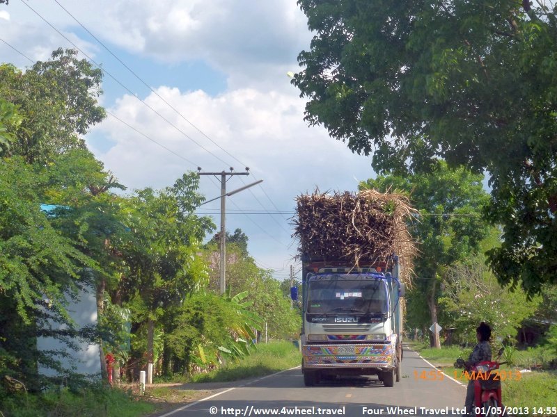 4x4Reisen Expedition, Expeditionstourismus, Einzigartiger Isan eine 5 taegige Jeep Safari durch den Nordisan bis an die Grenze zu Laos , 4x4 Offroad Adventure Geländewagenreisen und Geländewagentouren in Südostasien, Abenteuer in Asien, Thailand, Laos, Kambodscha für Selbstfaher von Berlin nach Bangkok 1756935853  Mekong Issan Isan Isaan Reisen Jeep Safari Erwan Reisen Luxus Reisen Privat Reisen 4x4 Reisen Four Wheel Travel  Uwe Richter