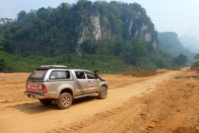 4x4Reisen Expedition, Expeditionstourismus, 7 bis 60 Tage privat gefuehrte 4x4 Rundreise durch Suedostasien (Thailand Kambodscha Laos und mehr) fuer 2 Personen , 4x4 Offroad Adventure Geländewagenreisen und Geländewagentouren in Südostasien, Abenteuer in Asien, Thailand, Laos, Kambodscha für Selbstfaher von Berlin nach Bangkok 1760626502  4x4 Thailand 4x4 Südostasien 4x4 Indochina 4x4 Laos 4x4 Kambodscha 4x4 Myanmar 