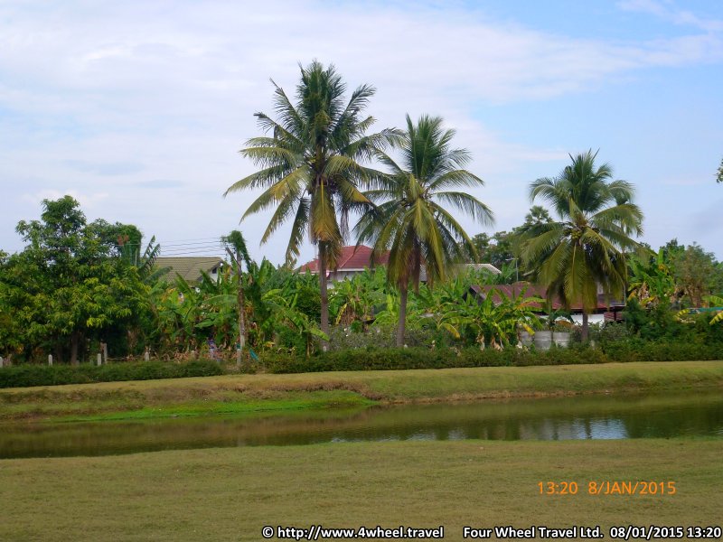 4x4Reisen Expedition, Expeditionstourismus, Jeep Safari durch den Isaan entlang dem Mekong Autorundreisen Suedostasien , 4x4 Offroad Adventure Geländewagenreisen und Geländewagentouren in Südostasien, Abenteuer in Asien, Thailand, Laos, Kambodscha für Selbstfaher von Berlin nach Bangkok 1756696626  Mekong Issan Isan Isaan Reisen Jeep Safari Thailand Jeep Safari Isan Reisen Erwan Reisen Luxus Reisen Privat Reisen 4x4 Reisen Four Wheel Travel  Uwe Richter