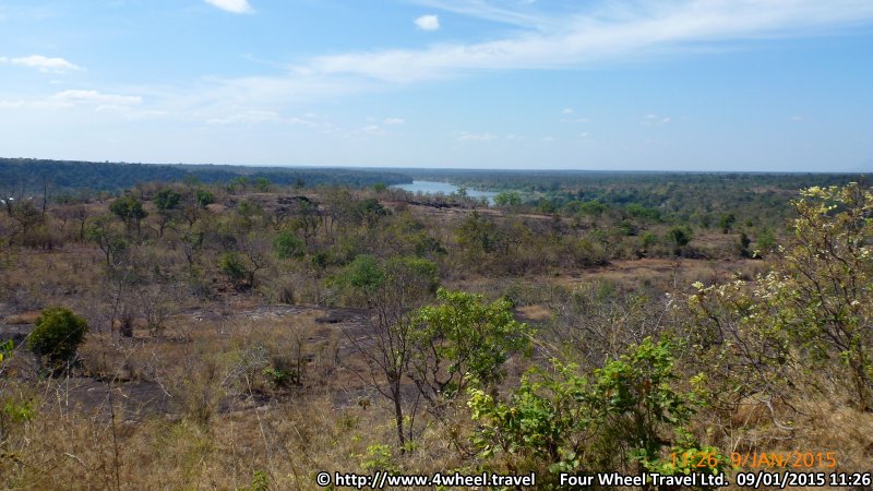 4x4Reisen Expedition, Expeditionstourismus, Jeep Safari durch den Isaan entlang dem Mekong , 4x4 Offroad Adventure Geländewagenreisen und Geländewagentouren in Südostasien, Abenteuer in Asien, Thailand, Laos, Kambodscha für Selbstfaher von Berlin nach Bangkok 1764961234  Mekong Issan Isan Isaan Reisen Jeep Safari Thailand Jeep Safari Isan Reisen Erwan Reisen Luxus Reisen Privat Reisen 4x4 Reisen Four Wheel Travel  Uwe Richter