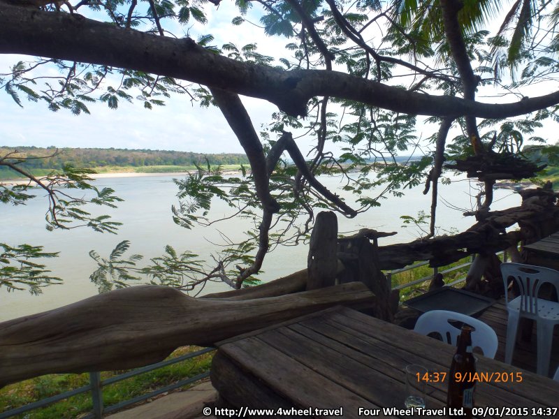 4x4Reisen Expedition, Expeditionstourismus, Jeep Safari durch den Isaan entlang dem Mekong , 4x4 Offroad Adventure Geländewagenreisen und Geländewagentouren in Südostasien, Abenteuer in Asien, Thailand, Laos, Kambodscha für Selbstfaher von Berlin nach Bangkok 1756696421  Mekong Issan Isan Isaan Reisen Jeep Safari Thailand Jeep Safari Isan Reisen Erwan Reisen Luxus Reisen Privat Reisen 4x4 Reisen Four Wheel Travel  Uwe Richter