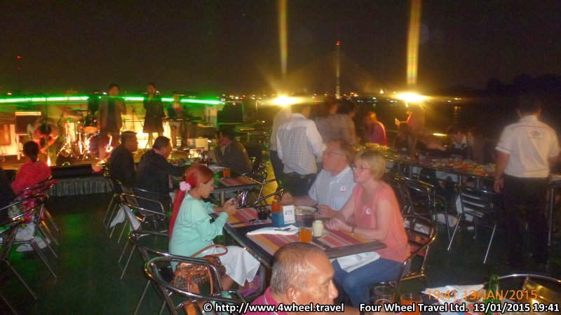 4x4Reisen Expedition, Expeditionstourismus, Jeep Safari durch den Isaan entlang dem Mekong , 4x4 Offroad Adventure Gel&auml;ndewagenreisen und Gel&auml;ndewagentouren in S&uuml;dostasien, Abenteuer in Asien, Thailand, Laos, Kambodscha f&uuml;r Selbstfaher von Berlin nach Bangkok 1768874751  Mekong Issan Isan Isaan Reisen Jeep Safari Thailand Jeep Safari Isan Reisen Erwan Reisen Luxus Reisen Privat Reisen 4x4 Reisen Four Wheel Travel  Uwe Richter