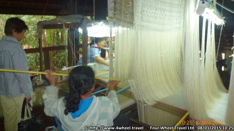 4x4Reisen Expedition, Expeditionstourismus, Dschungel Jeep Safari Umfangreiche Isaan Tour entlang dem Mekong  Autorundreisen Suedostasien , 4x4 Offroad Adventure Geländewagenreisen und Geländewagentouren in Südostasien, Abenteuer in Asien, Thailand, Laos, Kambodscha für Selbstfaher von Berlin nach Bangkok 1764970498  Mekong Issan Isan Isaan Reisen Jeep Safari Thailand Jeep Safari Isan Reisen Erwan Reisen Luxus Reisen Privat Reisen 4x4 Reisen Four Wheel Travel  Uwe Richter