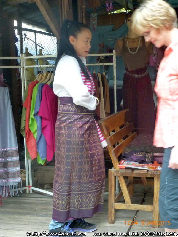 4x4Reisen Expedition, Expeditionstourismus, Dschungel Jeep Safari Umfangreiche Isaan Tour entlang dem Mekong  Autorundreisen Suedostasien , 4x4 Offroad Adventure Geländewagenreisen und Geländewagentouren in Südostasien, Abenteuer in Asien, Thailand, Laos, Kambodscha für Selbstfaher von Berlin nach Bangkok 1764970498  Mekong Issan Isan Isaan Reisen Jeep Safari Thailand Jeep Safari Isan Reisen Erwan Reisen Luxus Reisen Privat Reisen 4x4 Reisen Four Wheel Travel  Uwe Richter