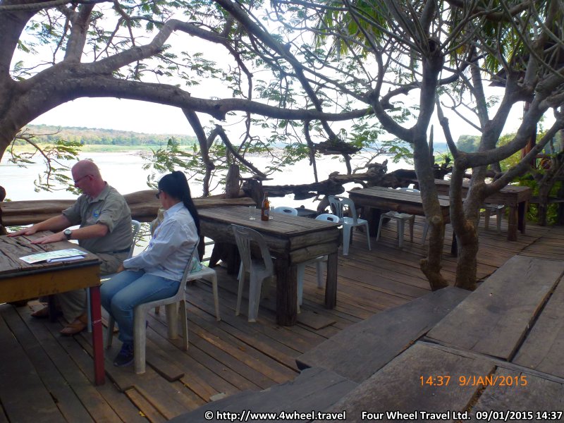 4x4Reisen Expedition, Expeditionstourismus, Dschungel Jeep Safari Umfangreiche Isaan Tour entlang dem Mekong  Autorundreisen Suedostasien , 4x4 Offroad Adventure Geländewagenreisen und Geländewagentouren in Südostasien, Abenteuer in Asien, Thailand, Laos, Kambodscha für Selbstfaher von Berlin nach Bangkok 1756696616  Mekong Issan Isan Isaan Reisen Jeep Safari Thailand Jeep Safari Isan Reisen Erwan Reisen Luxus Reisen Privat Reisen 4x4 Reisen Four Wheel Travel  Uwe Richter