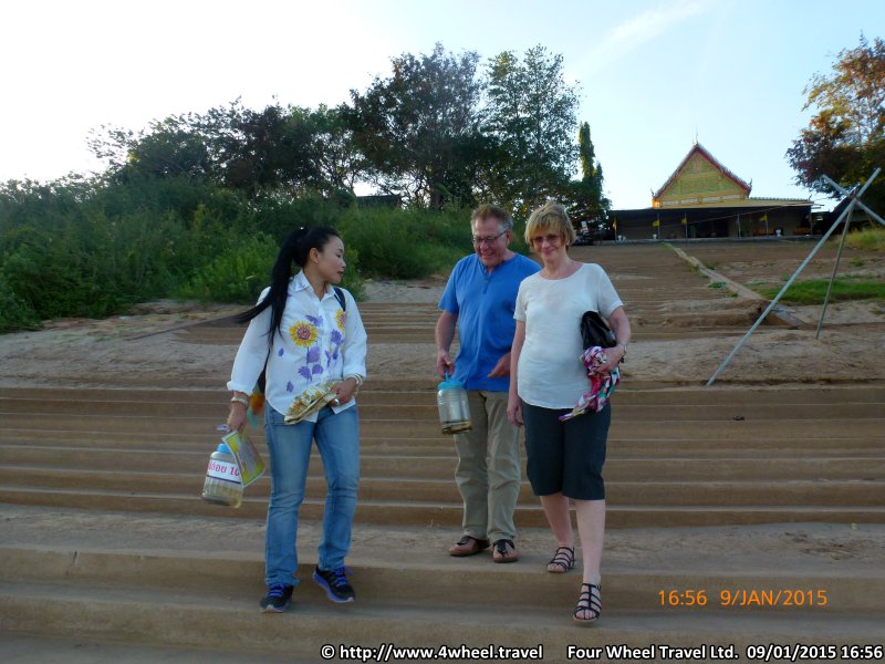 4x4Reisen Expedition, Expeditionstourismus, Dschungel Jeep Safari Umfangreiche Isaan Tour entlang dem Mekong  , 4x4 Offroad Adventure Gel&auml;ndewagenreisen und Gel&auml;ndewagentouren in S&uuml;dostasien, Abenteuer in Asien, Thailand, Laos, Kambodscha f&uuml;r Selbstfaher von Berlin nach Bangkok 1768881173  Mekong Issan Isan Isaan Reisen Jeep Safari Thailand Jeep Safari Isan Reisen Erwan Reisen Luxus Reisen Privat Reisen 4x4 Reisen Four Wheel Travel  Uwe Richter